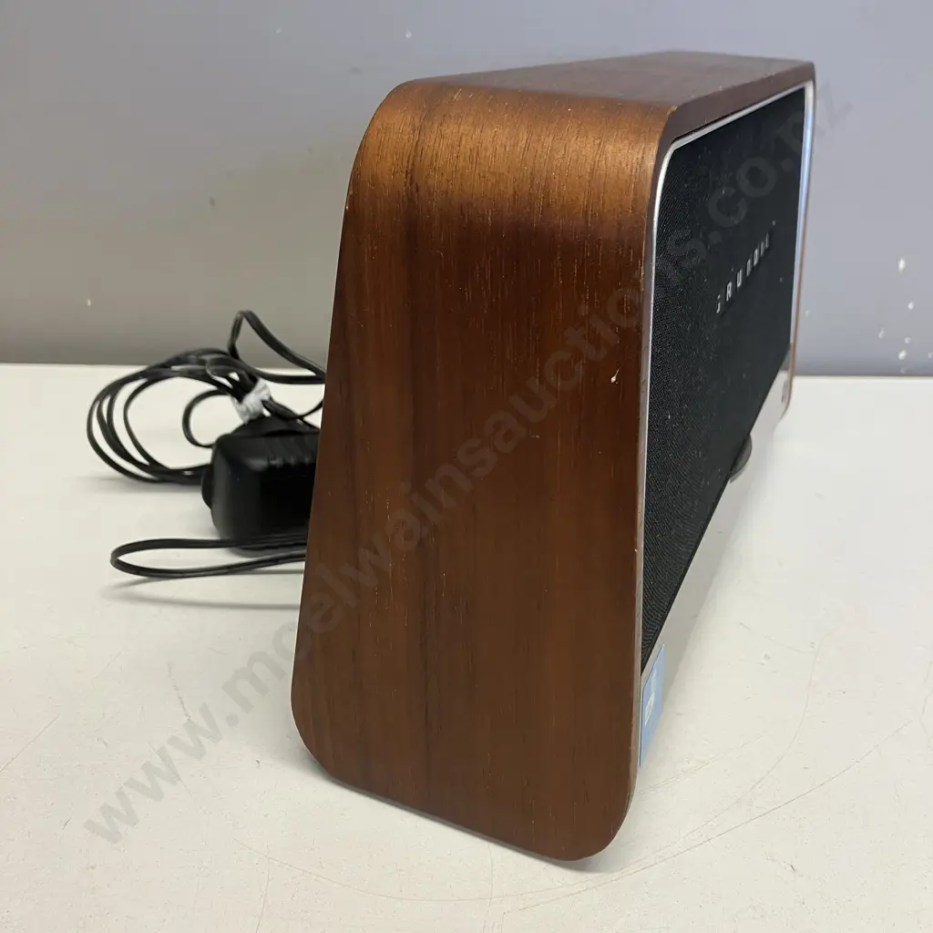 Grundig DAB + Radio Model GDR700DAB With Remote Image 1++