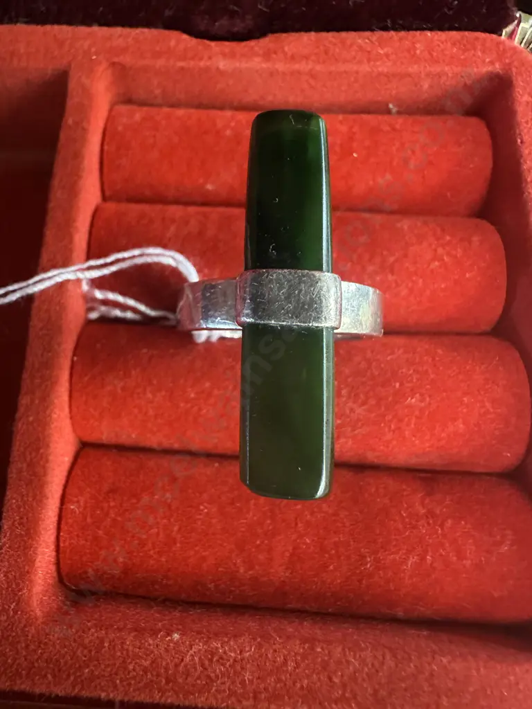 925 Ring With Greenstone Detail Sterling Silver Image 1++