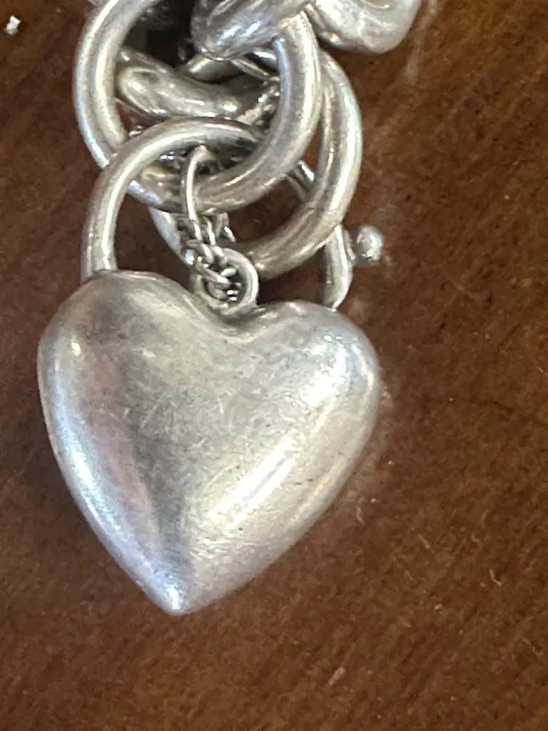 Silver Chain Link Bracelet With Love Heart Clasp (Clasp Stamped 925) Image 1++