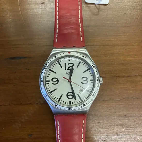 Rare Swatch Watch YWS403 "CATERHRED" Extra Large Irony Original