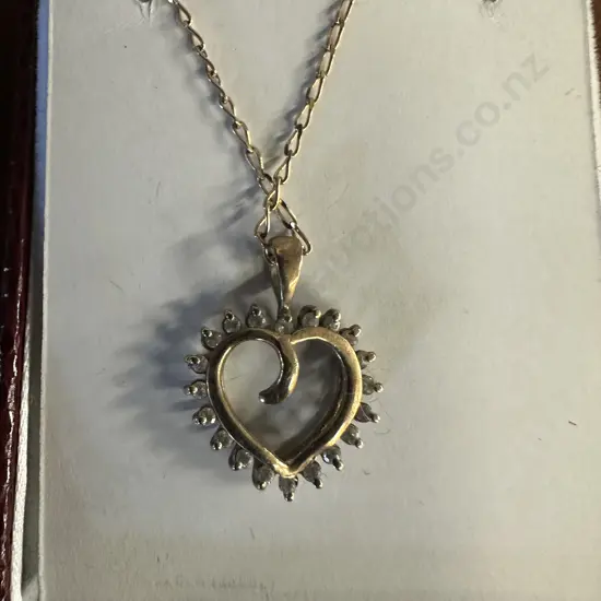 Love Heart Pendant With 375 Stamped Chain