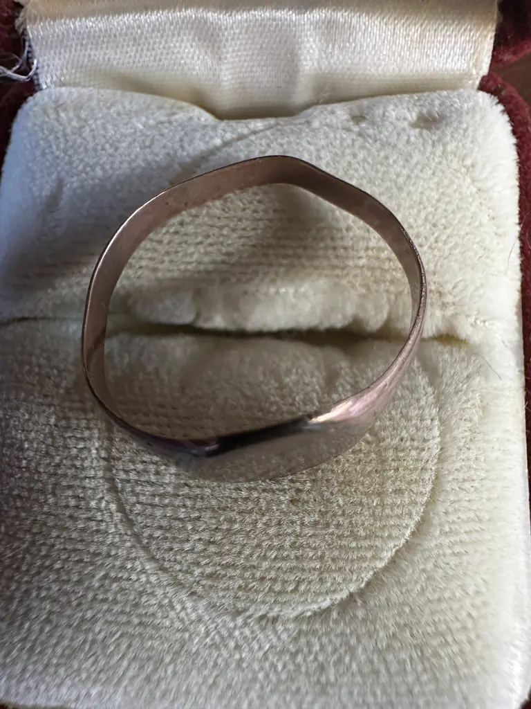 Vintage Rose Gold Signet Ring Stamped 9ct - Etched On Sides Image 1++