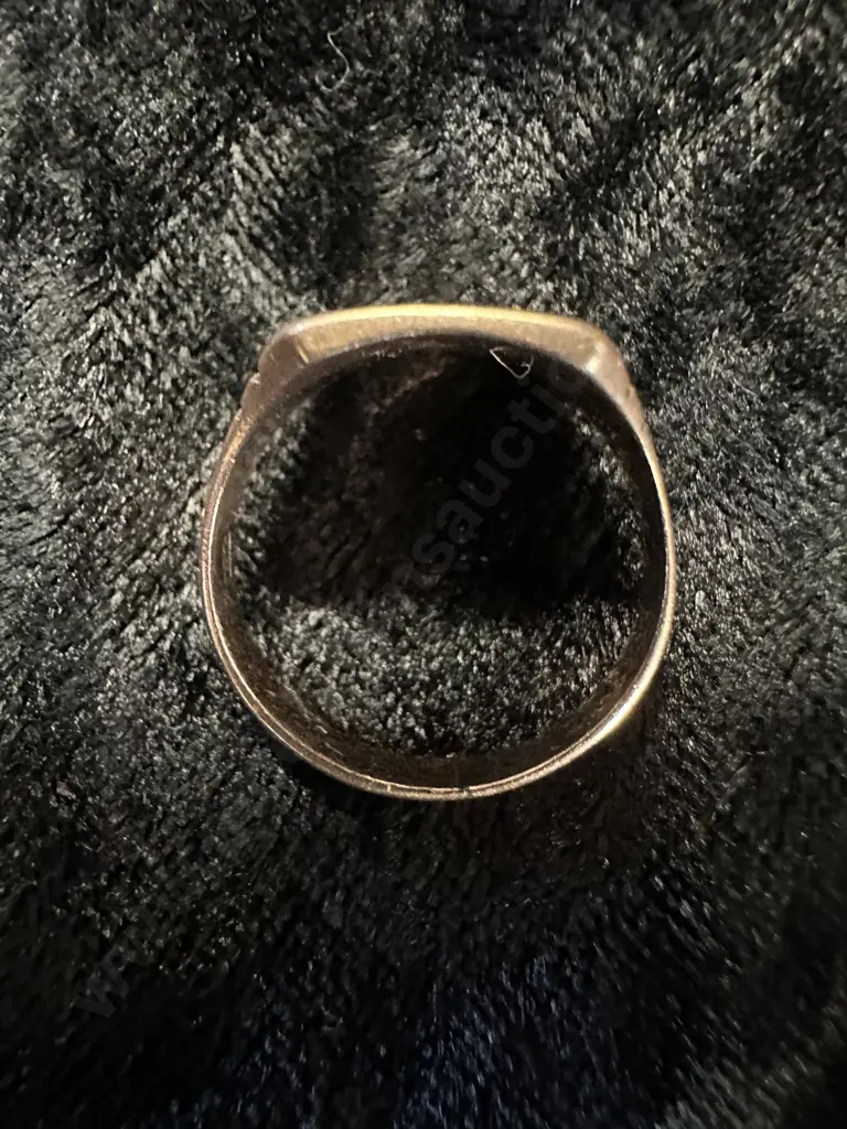 Vintage Rose Gold Signet Ring Stamped 9ct - Engraved Image 1++