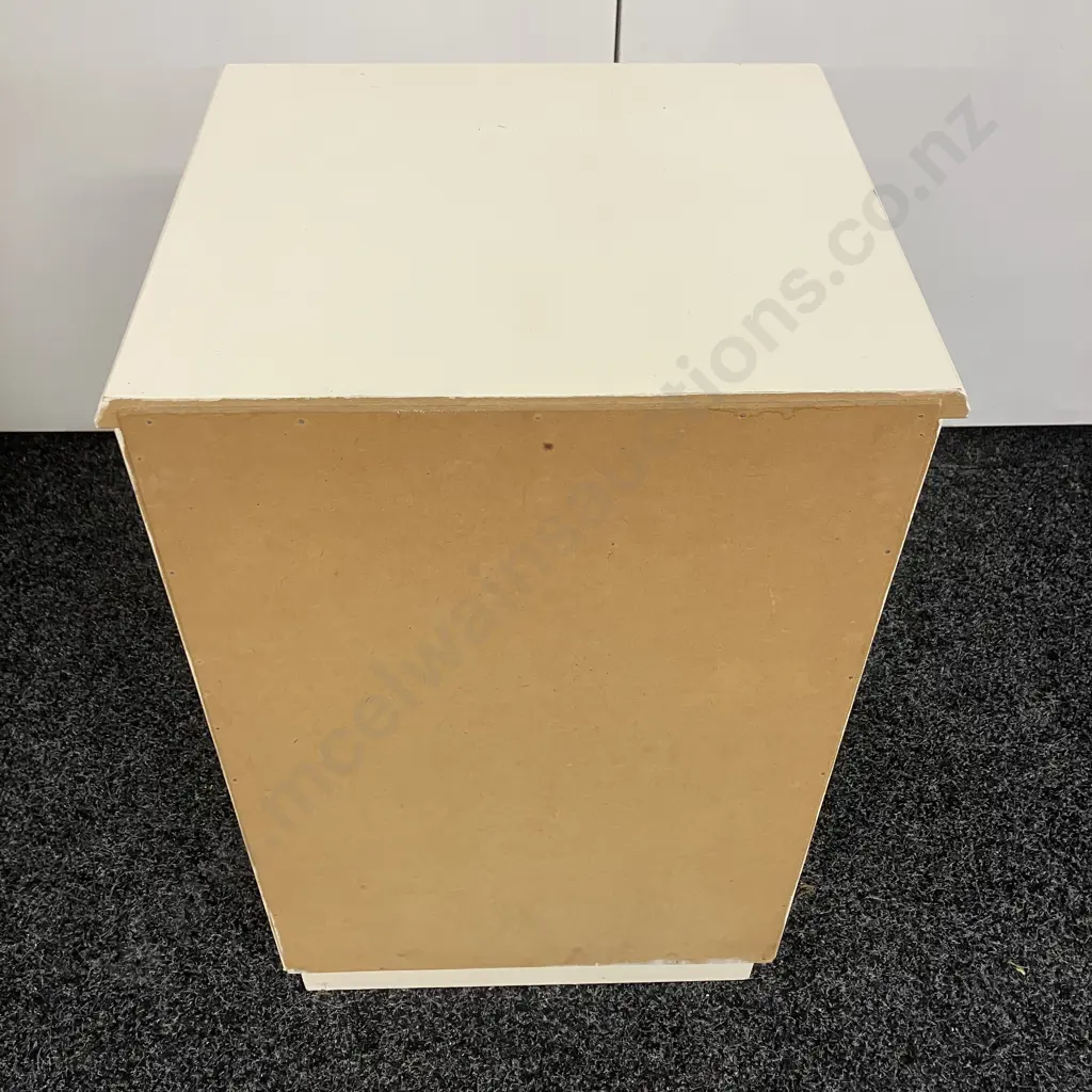 White Painted 3 Drawer Bedside Cabinet, Knob Handles. H64 W42 D38cm Image 1++