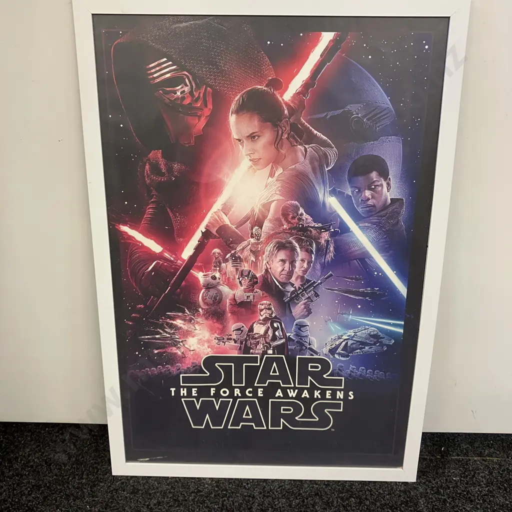 STAR WARS The Force Awakens Framed Poster. 95 x 65cm Image 1++