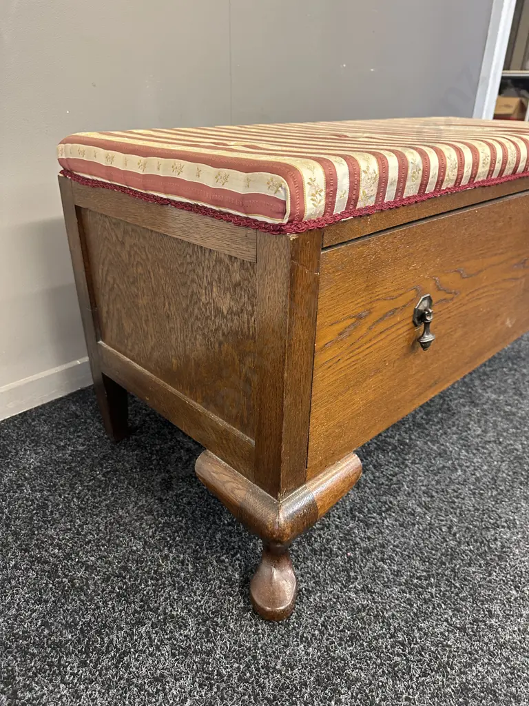 Vintage Oak Burgundy & Cream Upholstered Single Drawer Bedroom Seat, Cab Legs. H50 W105 D45cm Image 1++