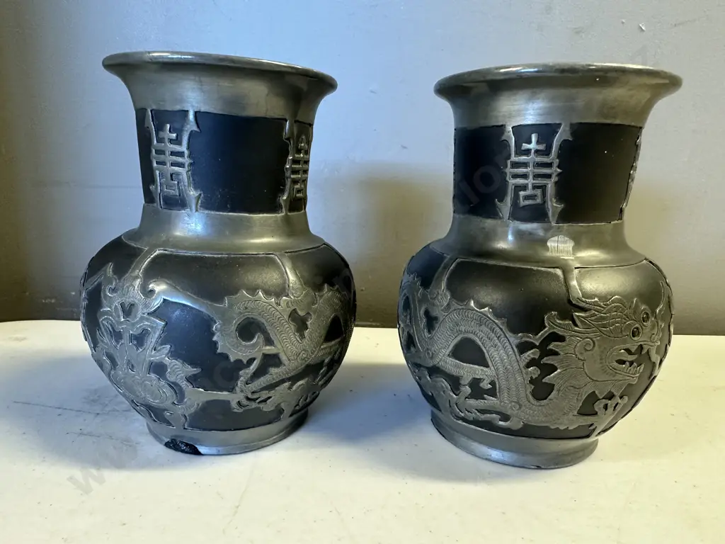 Pair of Dragon Pots. H13cm Image 1++