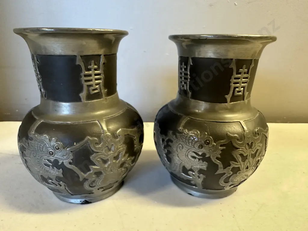 Pair of Dragon Pots. H13cm Image 1++