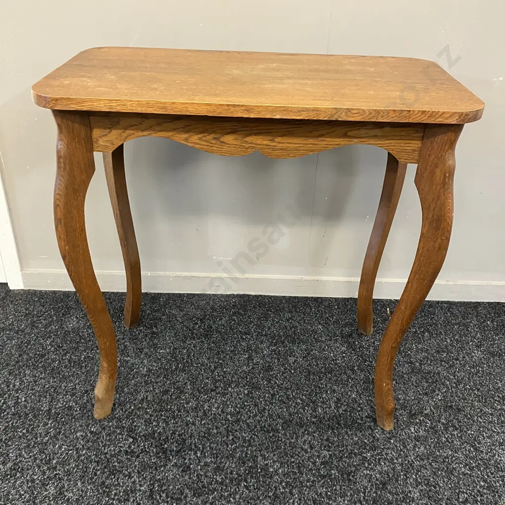 Mid Century Oak Side Table. H68 W69 D37cm Image 1++