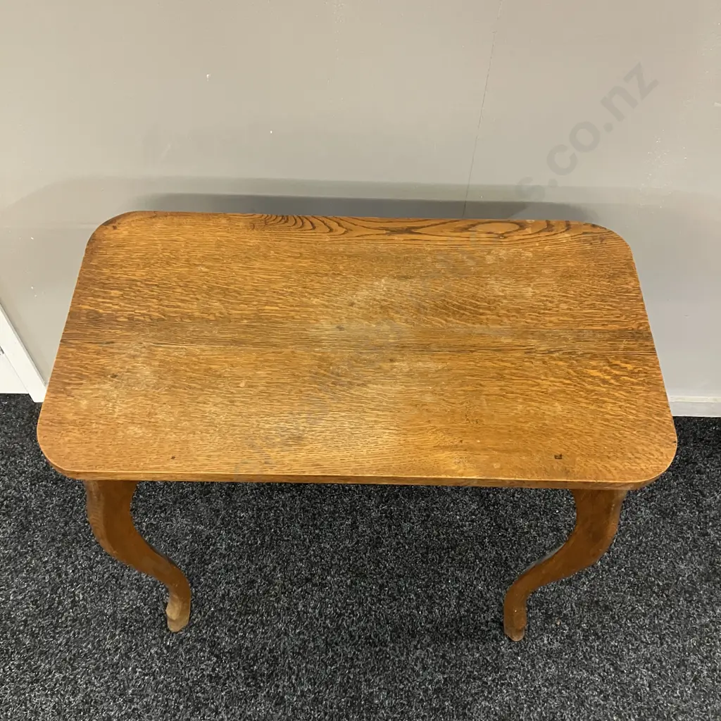 Mid Century Oak Side Table. H68 W69 D37cm Image 1++