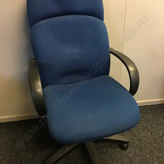 Executive Blue Gas Lift Chair Double Lever Armed 