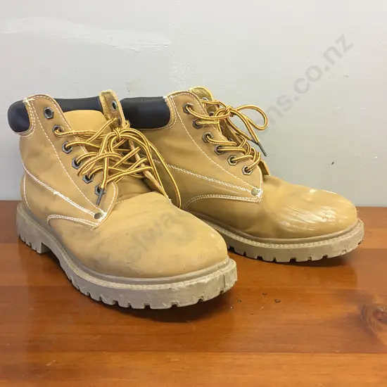 Pair Of Tan Rivett Workwear Boots Size 6