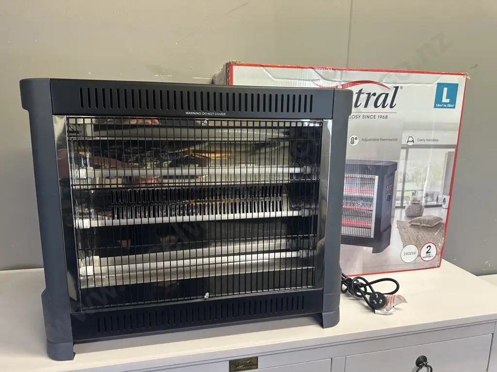 Mistral Radiant Heater 2400w Image 1++