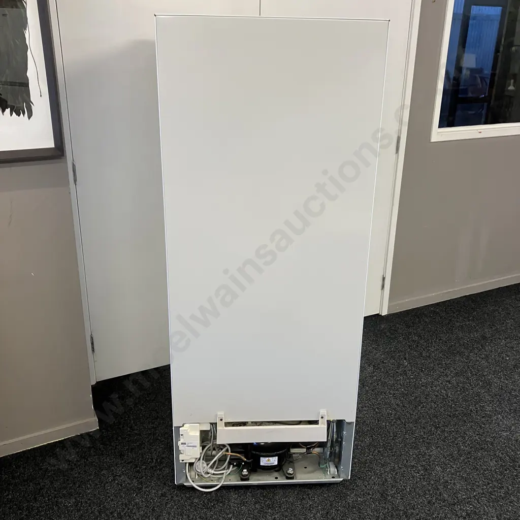 Fisher & Paykel E372B Active Smart Fridge Freezer, 308 Litre, Serial #RKG842538 Image 1++