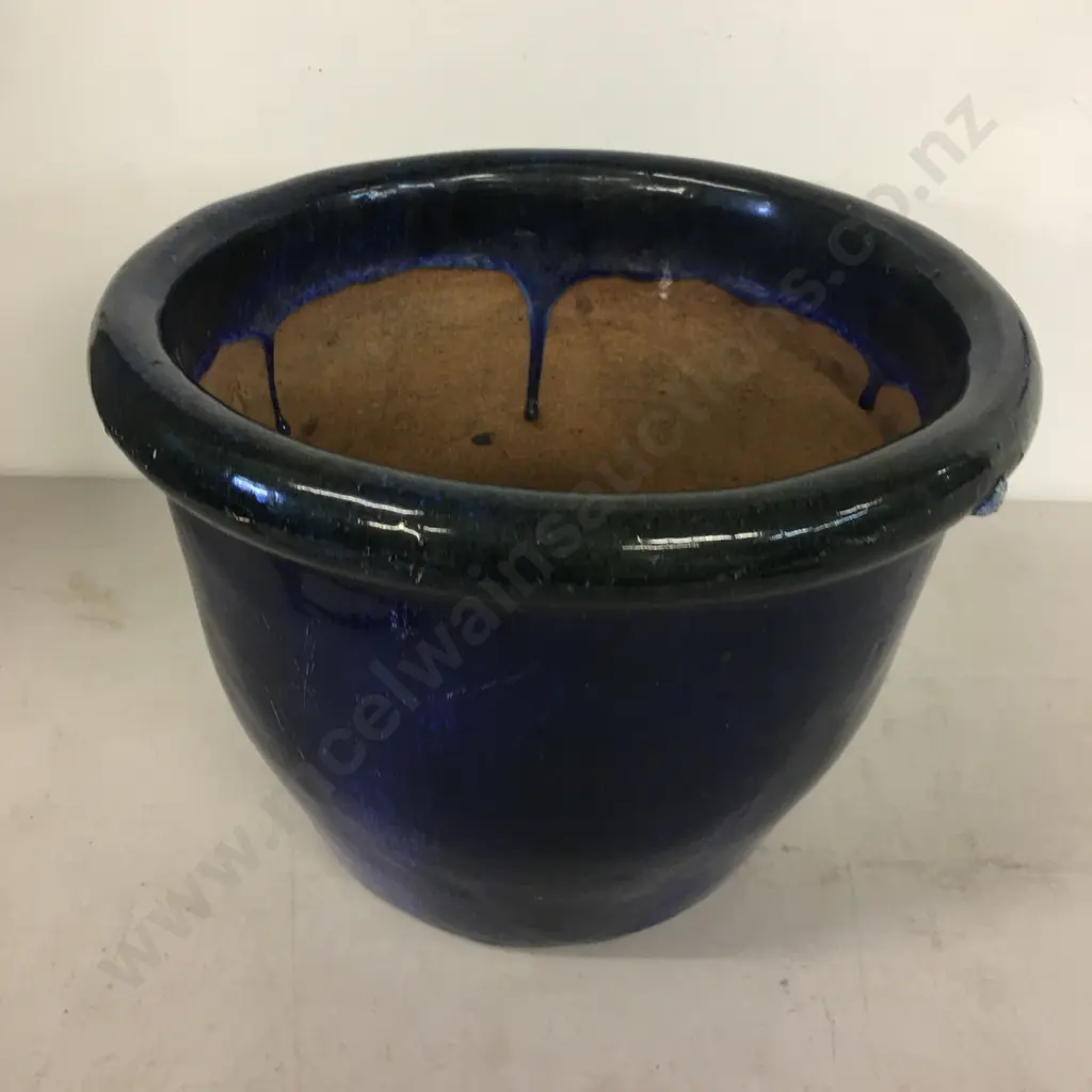 Colbalt Blue Outdoor Pot H24,Dia32cm. Image 1++