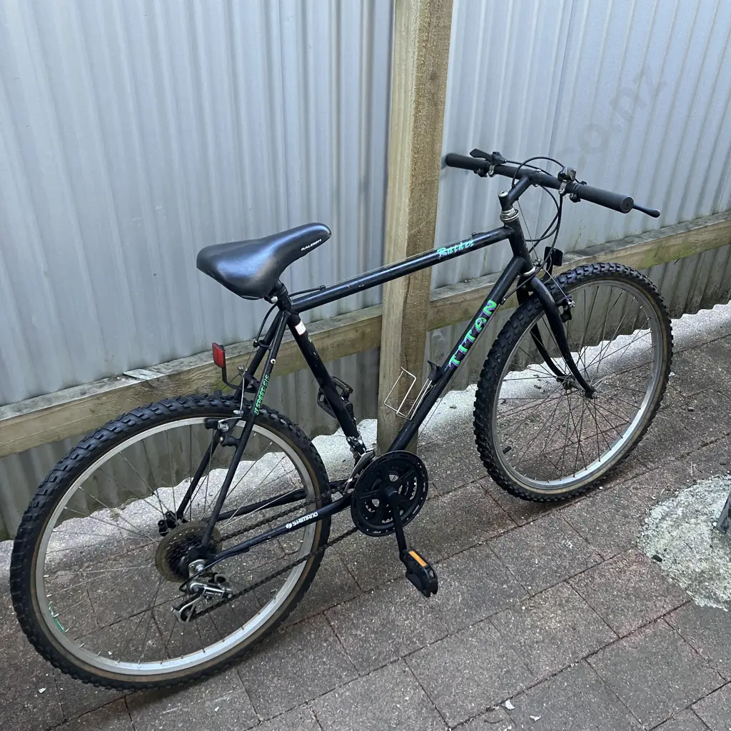 Titan Raider Bike - 18 Speed S/S, Black With Purple & Green Colours Image 1++