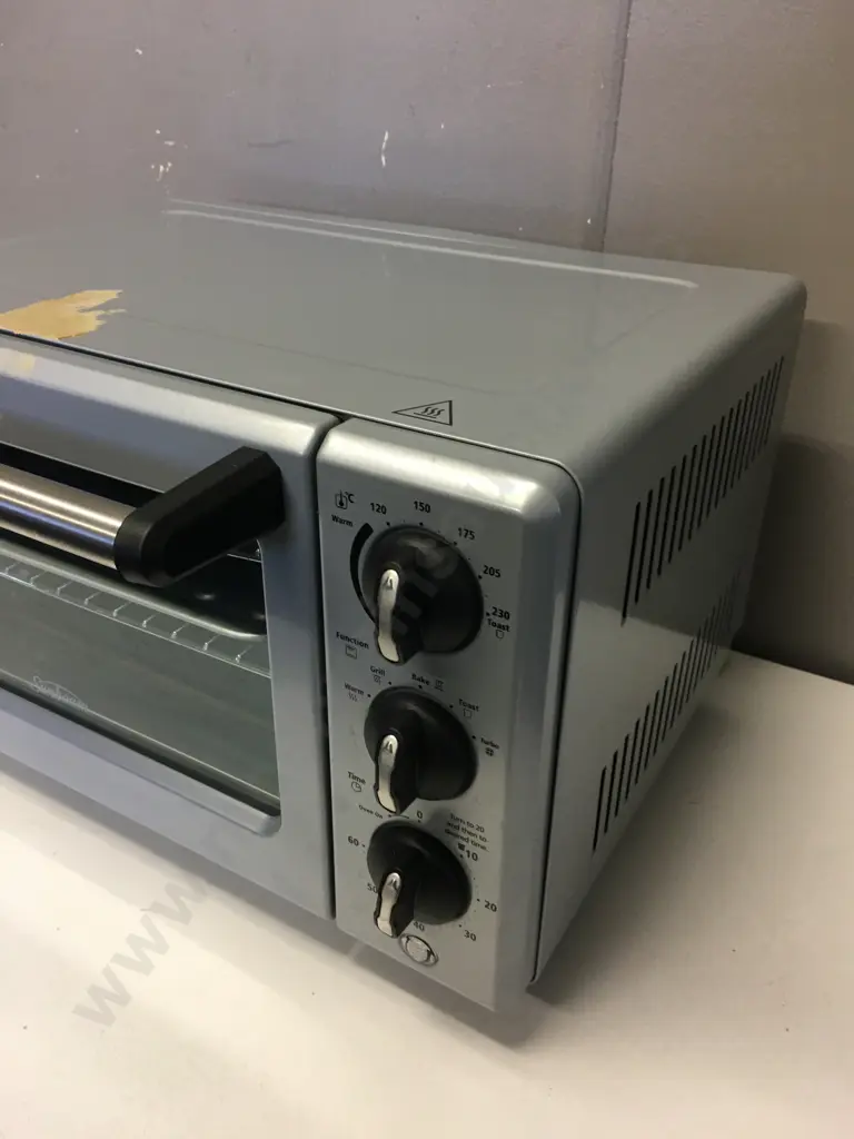 Sunbeam Convection Bake & Grill Mini Oven Image 1++