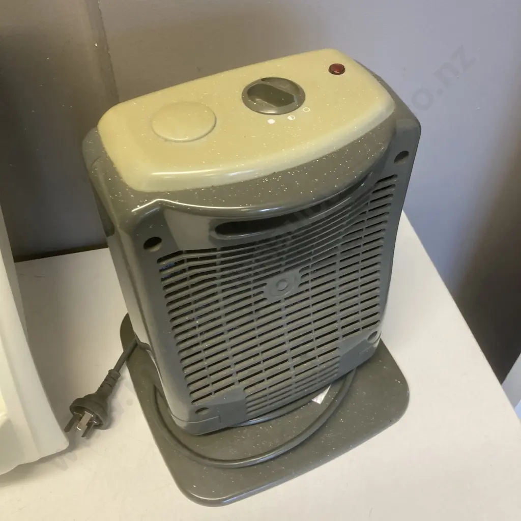 Sunbeam FootSpa & Kambrook Thermo Guard Heater Image 1++