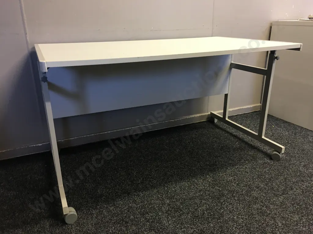 Mobile Cream Rectangular Office Desk H65,W121,D70cm Adjustable Height Image 1++