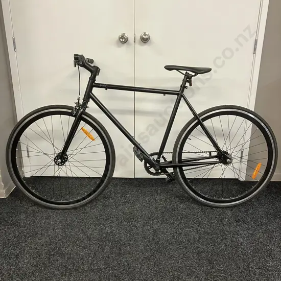 Black FXE Road Bike