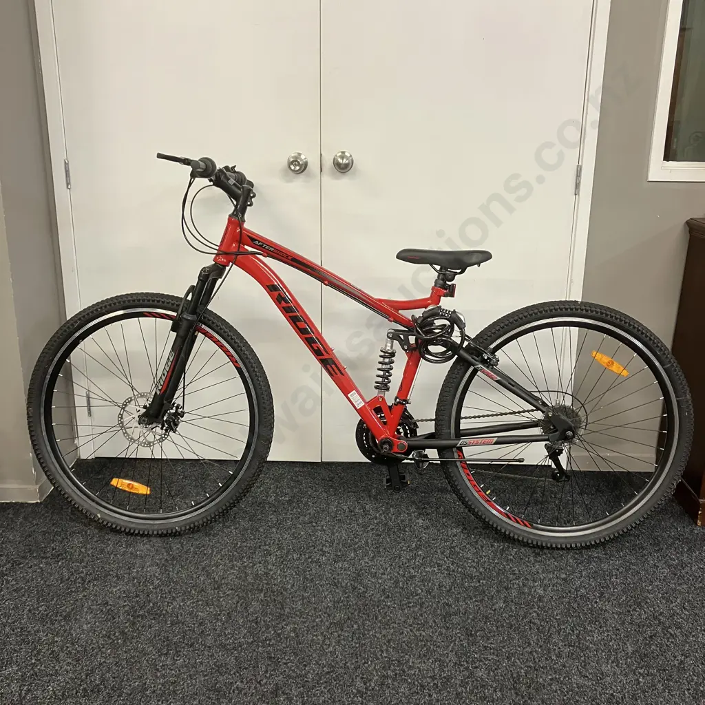 Red & Black Ridge Aftershock 21 Speed Mountain Bike (Missing a Pedal) Image 1++