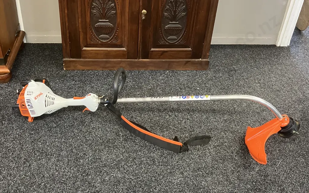STIHL FS 45 C Petrol Line Trimmer (Hardly Used) Image 1++