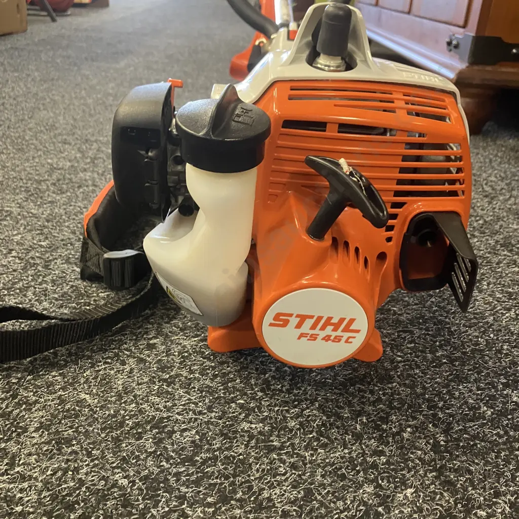 STIHL FS 45 C Petrol Line Trimmer (Hardly Used) Image 1++