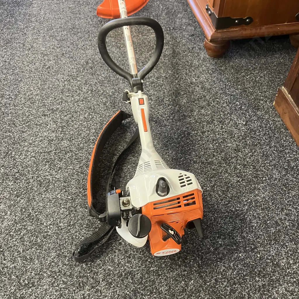STIHL FS 45 C Petrol Line Trimmer (Hardly Used) Image 1++