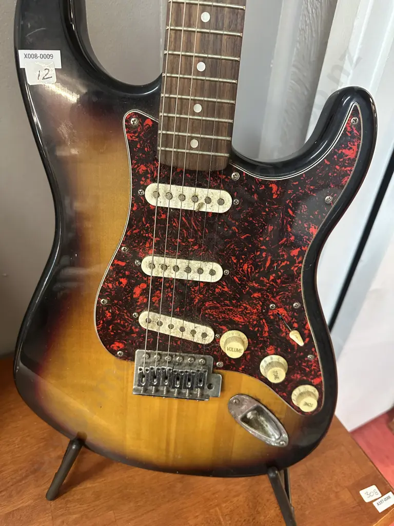 Fender Squier Strat Electric Guitar Image 1++