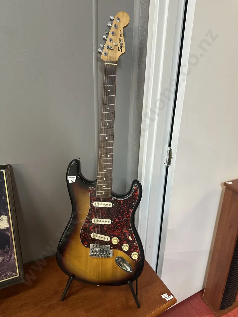 Fender Squier Strat Electric Guitar Image 1++