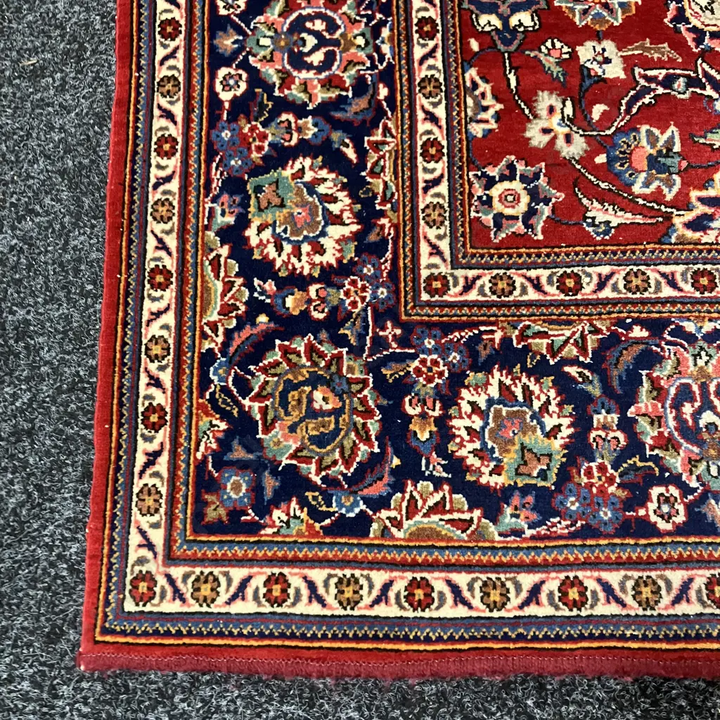 Persian Hand Knotted Kashan Rug - Size: 214 x 133cm, Wool - Iran Image 1++