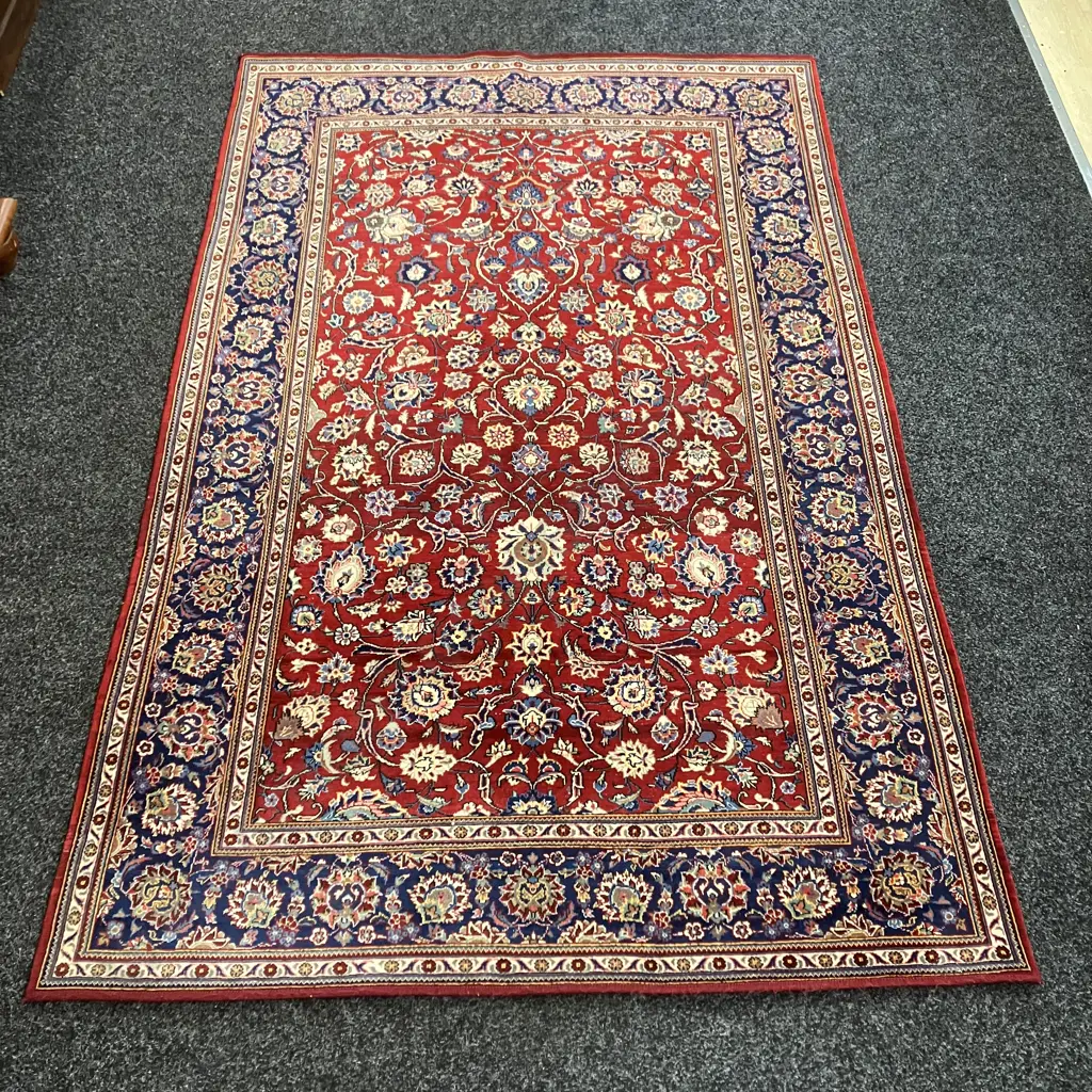 Persian Hand Knotted Kashan Rug - Size: 214 x 133cm, Wool - Iran Image 1++