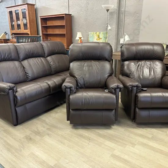 MORGAN La-Z-Boy "Eden" Chocolate Brown Full Leather 3 Seater Couch And Two Power XR+ (electric) Recliner - Rocker Chairs