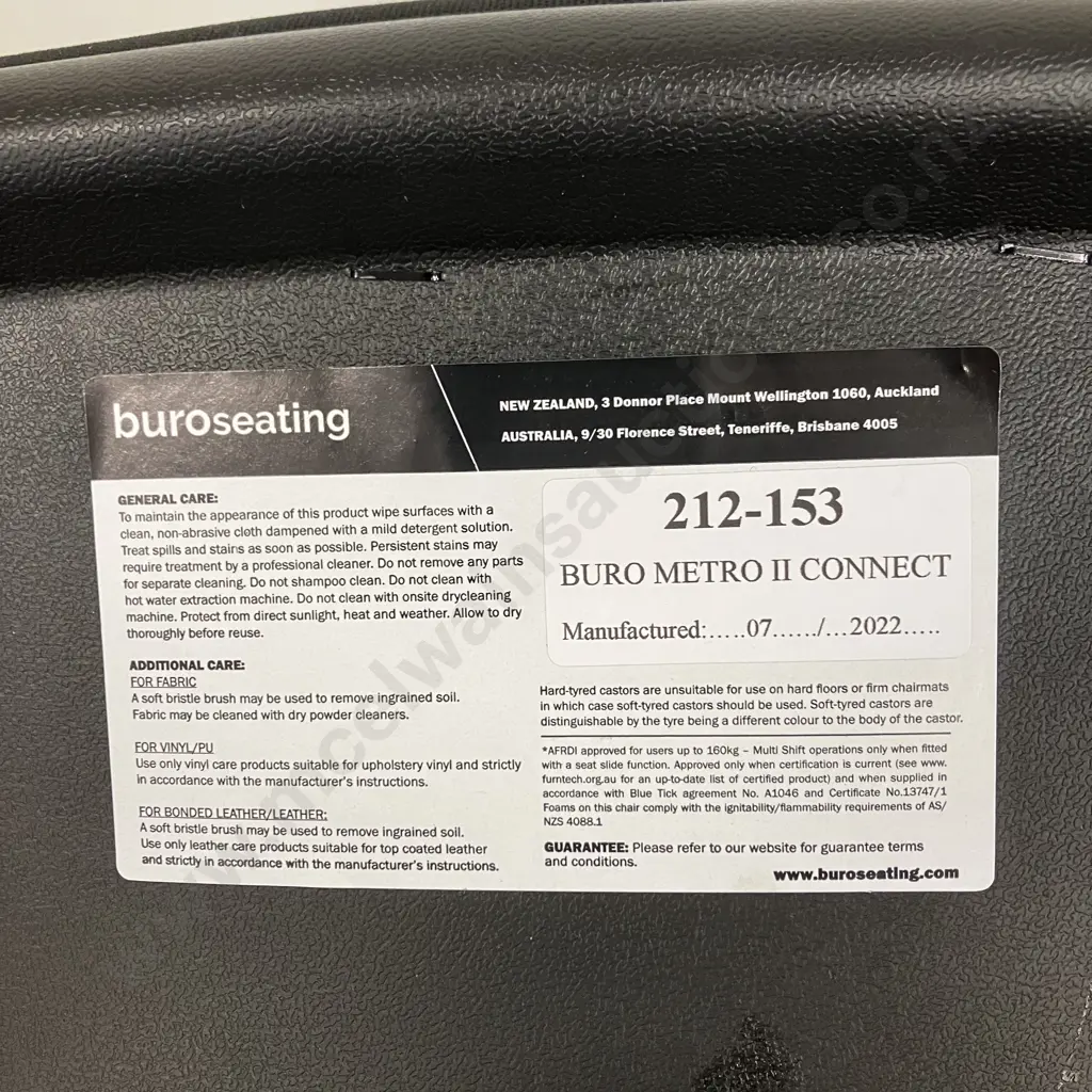 Buroseating Desk Chair - Buro Metro II Connect Black Image 1++