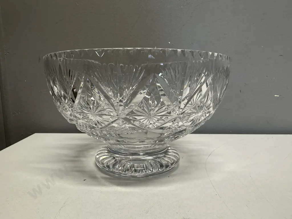 Webb Corbett Footed Crystal Bowl H13,Dia20cm. Image 1++