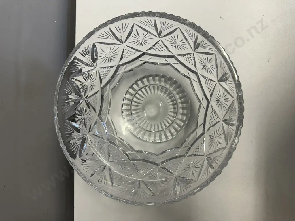 Webb Corbett Footed Crystal Bowl H13,Dia20cm. Image 1++