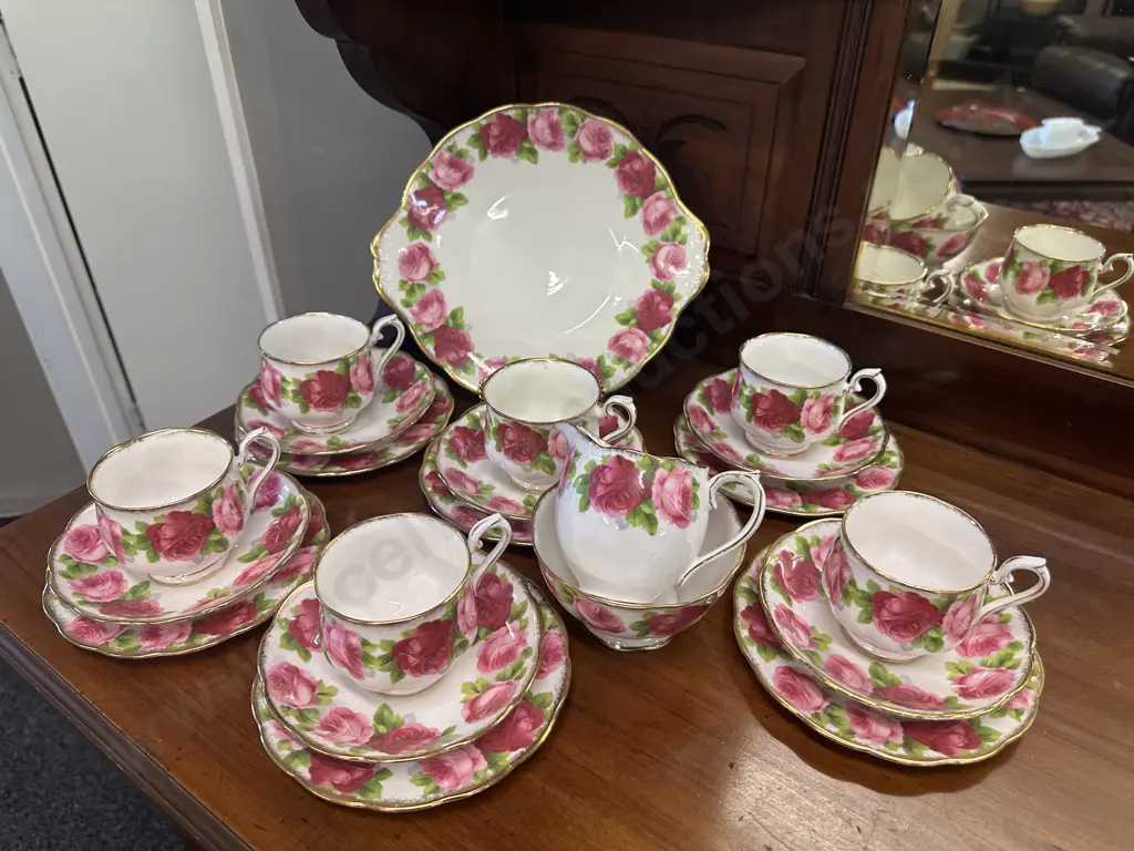 Royal Albert Old English Rose (England) 21 Piece Teaset With Cake Plate Image 1++