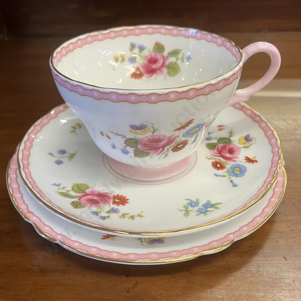 Shelley "New Cambridge" Pink Cup, Saucer & Plate Trio. #13519 Image 1++