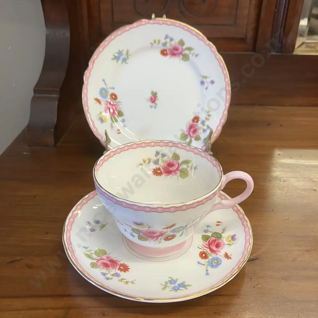 Shelley "New Cambridge" Pink Cup, Saucer & Plate Trio. #13519 Image 1++