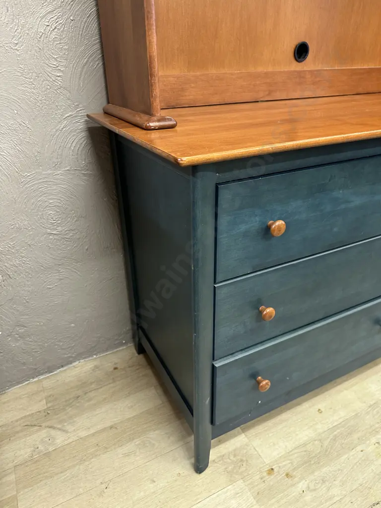 Nadeau (Canada) Green Painted Fruitwood Bookshelf Storage Cabinet, 2 Piece Image 1++