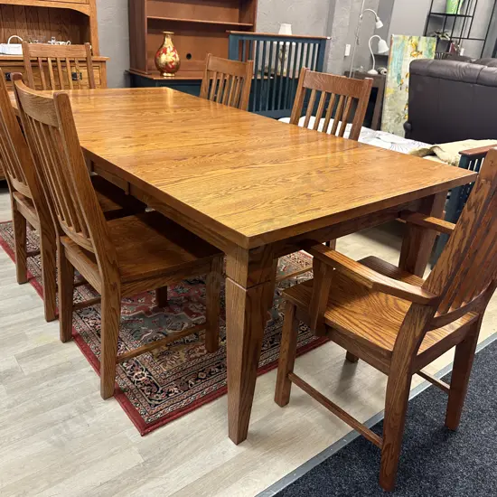 Canadian Oak Double Extension Table With 6 Chairs Including 2 Carvers. H77 W153.5 D106.5