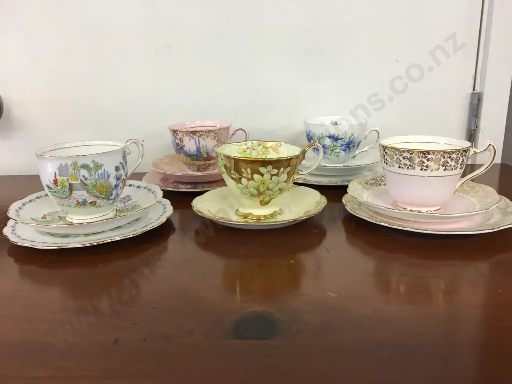 Vintage Trios & 4 Including Colclough, Trentham Etc, 1 x Royal Albert Duo Image 1++