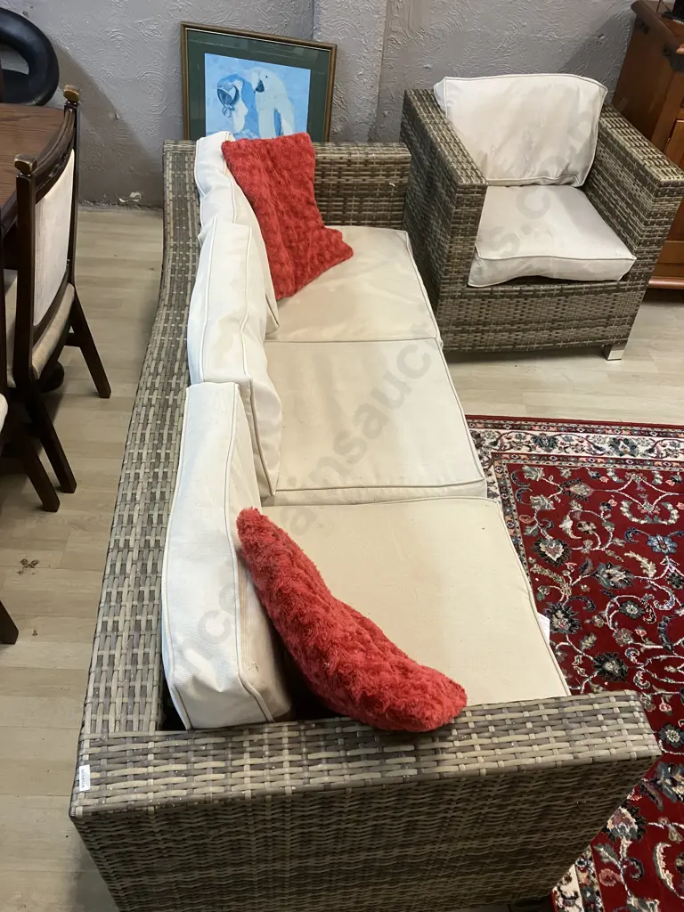 Amalfi Wicker 3 Piece Outdoor Setting (As Found Condition) Image 1++