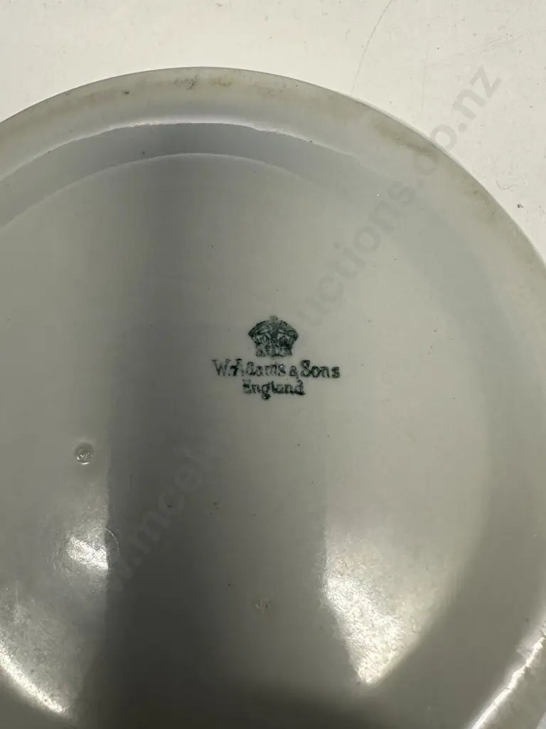 William Adams & Sons White Ironstone Chamber Pot. 13 x 22cm Image 1++