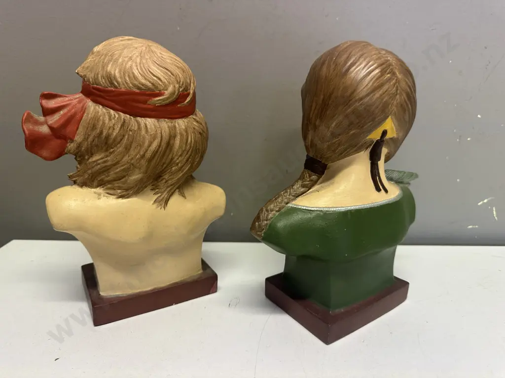 Vintage Ceramic Native American Bust Figurines. H21cm Image 1++