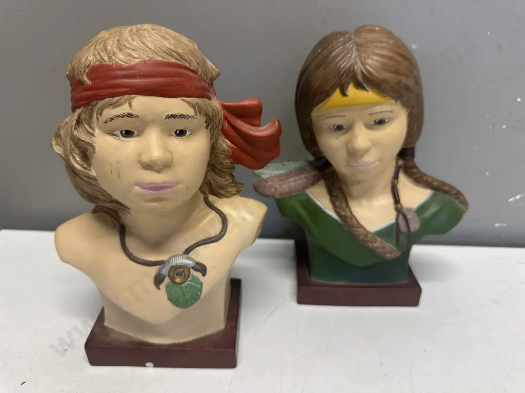 Vintage Ceramic Native American Bust Figurines. H21cm Image 1++