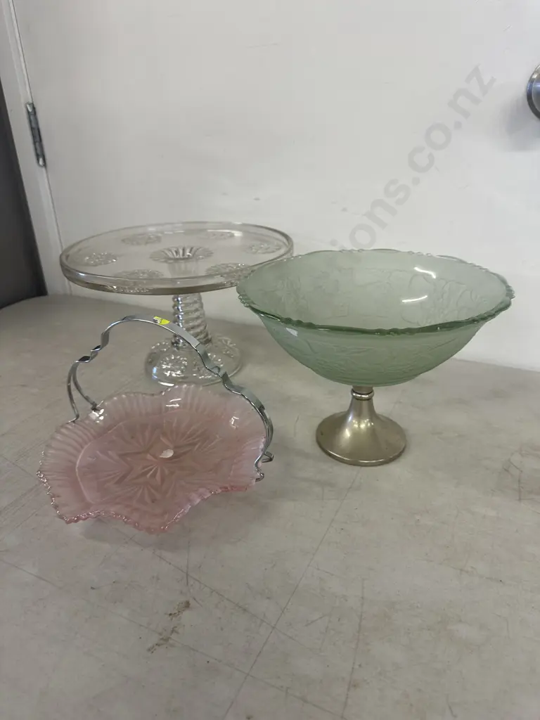 Vintage Glass Tassas With Pink Cake Plate Image 1++