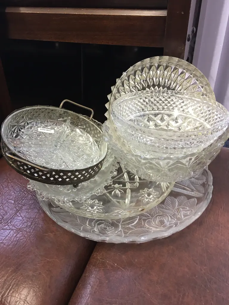 Vintage Glassware Image 1++