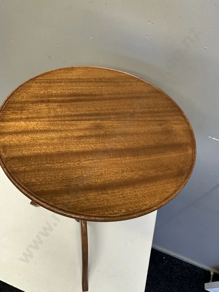 Round Mahogany Wine Table Tri Legged H58,Dia33cm. Image 1++
