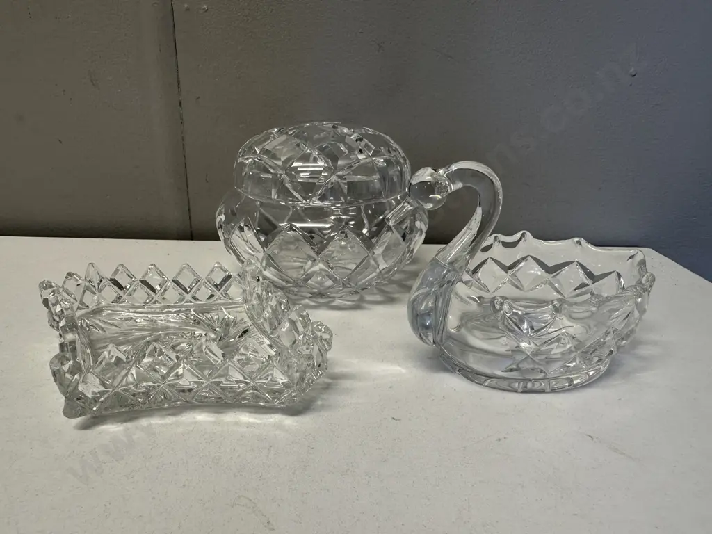 Selection of Crystal Ware Image 1++